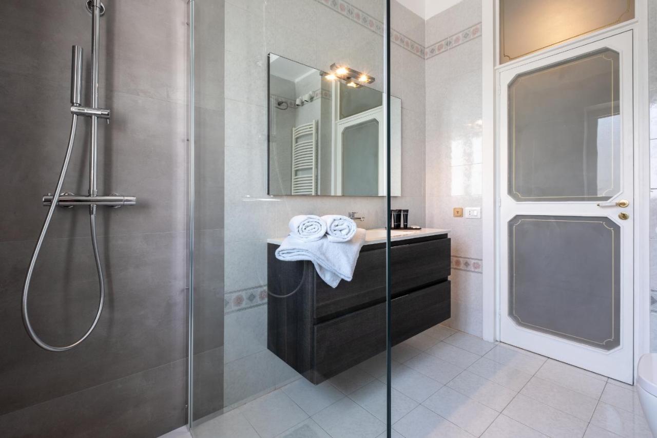 Sweet Life - Luxury Apartment-Suite-Rooms Bari Exteriör bild