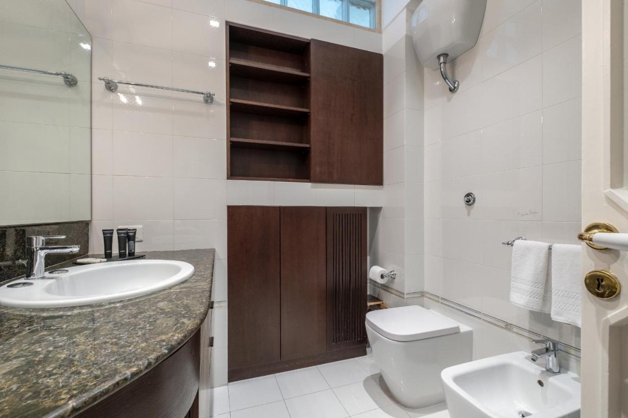 Sweet Life - Luxury Apartment-Suite-Rooms Bari Exteriör bild