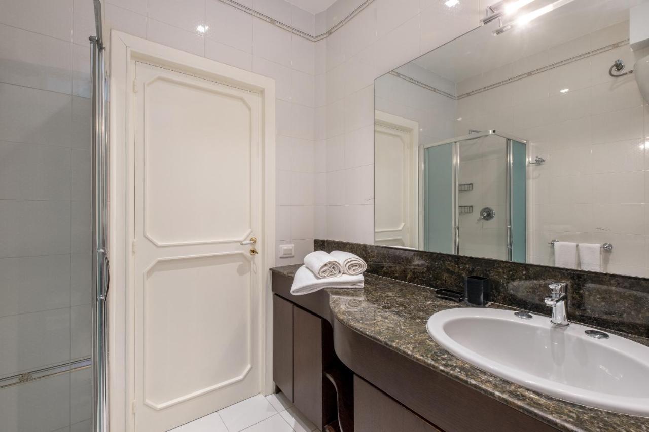 Sweet Life - Luxury Apartment-Suite-Rooms Bari Exteriör bild